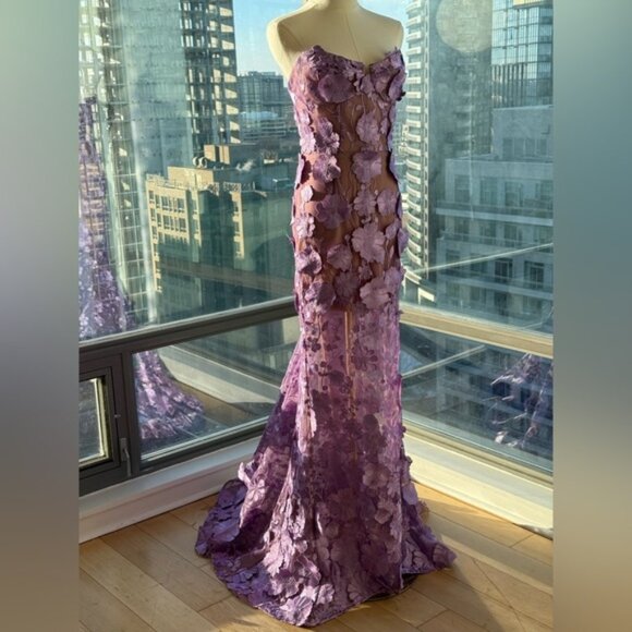 🆕 BRONX & BANCO 🧿 NWOT Jasmine Floral-Appliqued Gown, Lilac - Sz M US 6 - Picture 4 of 16